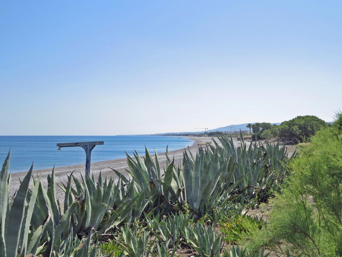 Loukas Beach Rooms Kiotari Exterior photo